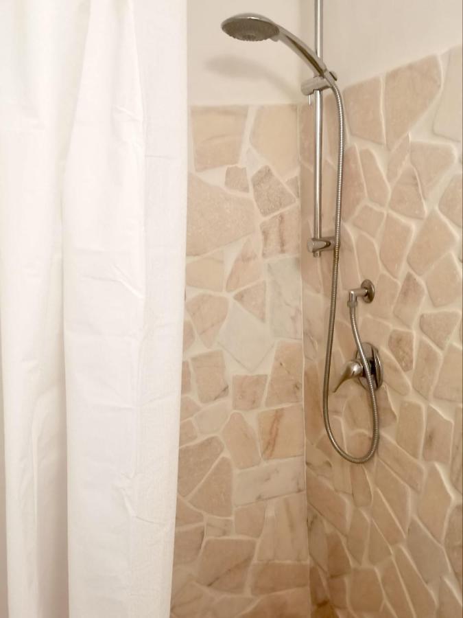 Il Piccolo Frantoio Apartment Ostuni Luaran gambar